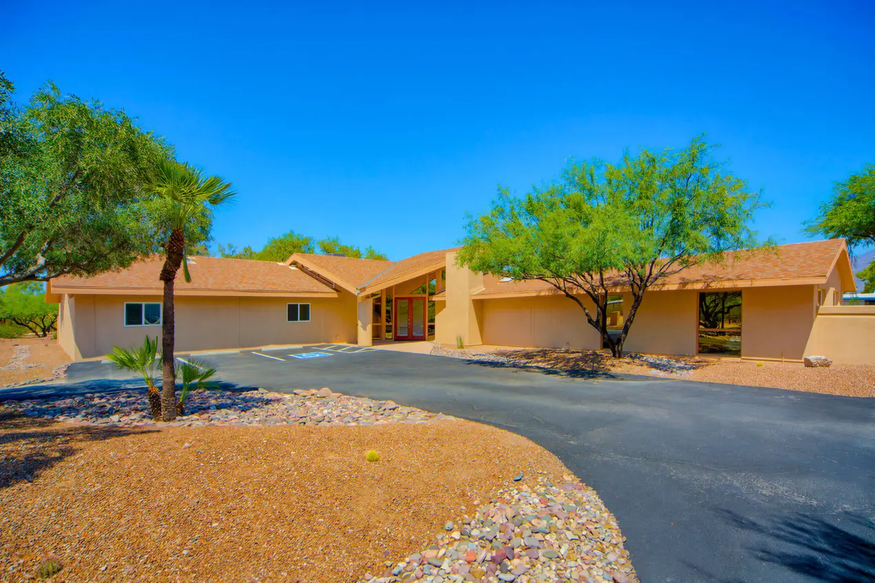 The Gardens at San Carlos assisted living home in Tucson, AZ
